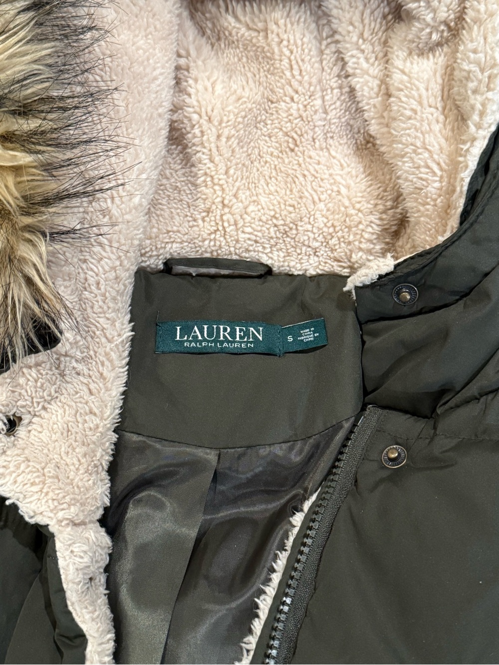 Ralph Lauren Olive Green Faux Fur-Trim Puffer Coat - Picture 4 of 4